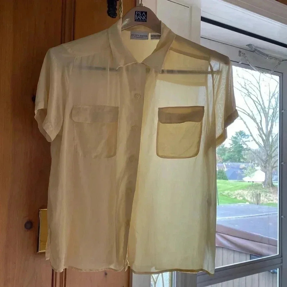 Vintage yellow Jaclyn Smith classics XL 100% silk short sleeve button down